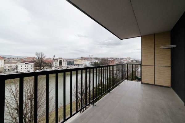 Railing Resurfacing
