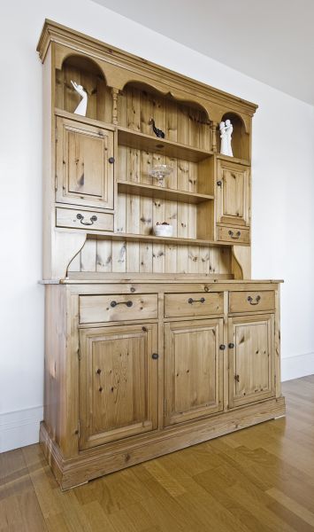 Cabinet Wood Staining